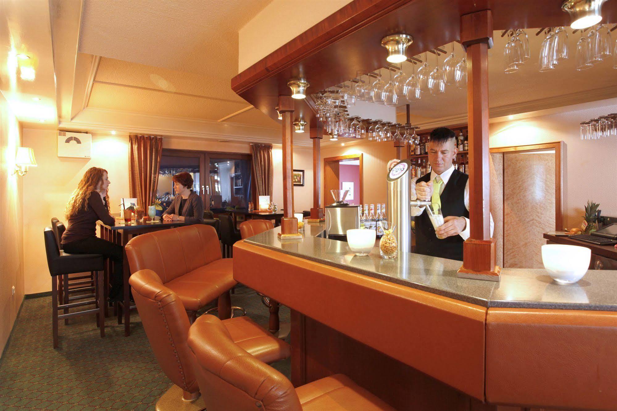 Kleefelder Hof Hotel Hannover Buitenkant foto